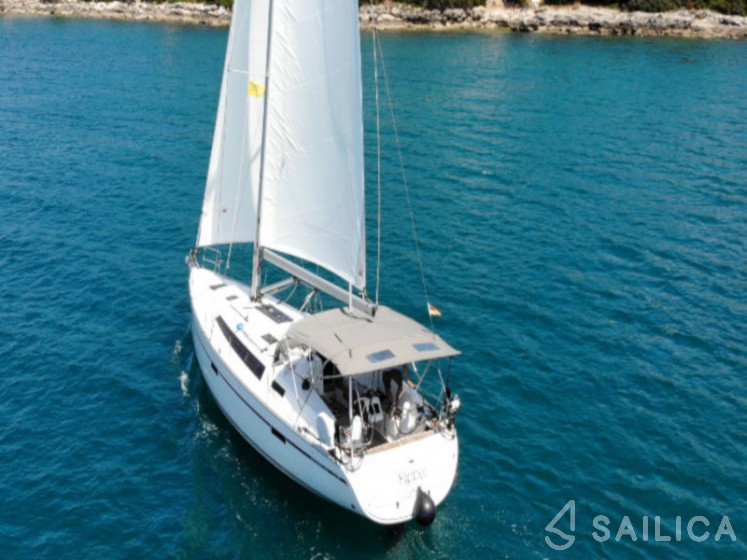 Bavaria 41 Cruiser - Yacht Charter Sailica