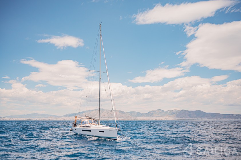 Sun Odyssey 490 - Yacht Charter Sailica