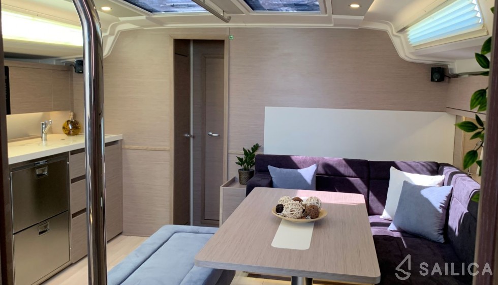 Hanse 508 - Yacht Charter Sailica