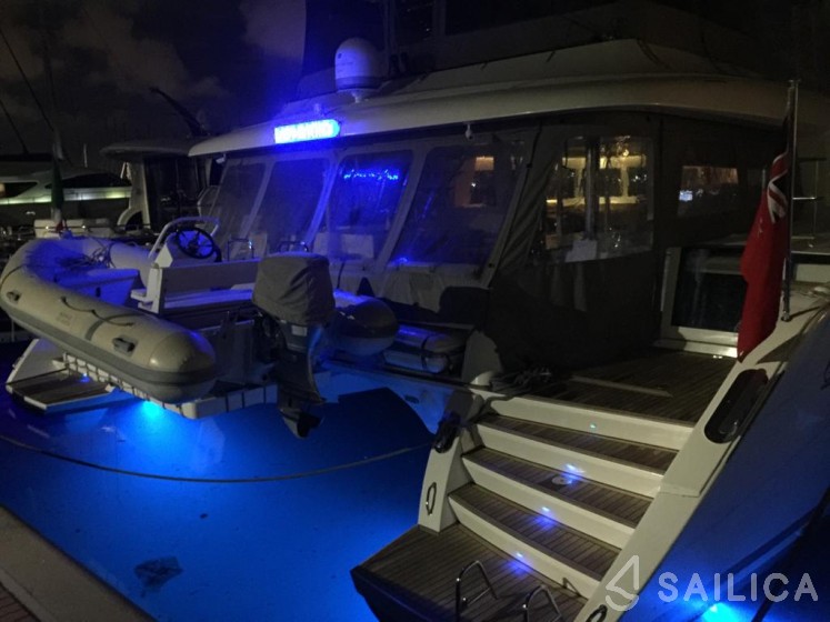Lagoon 620 - Yacht Charter Sailica