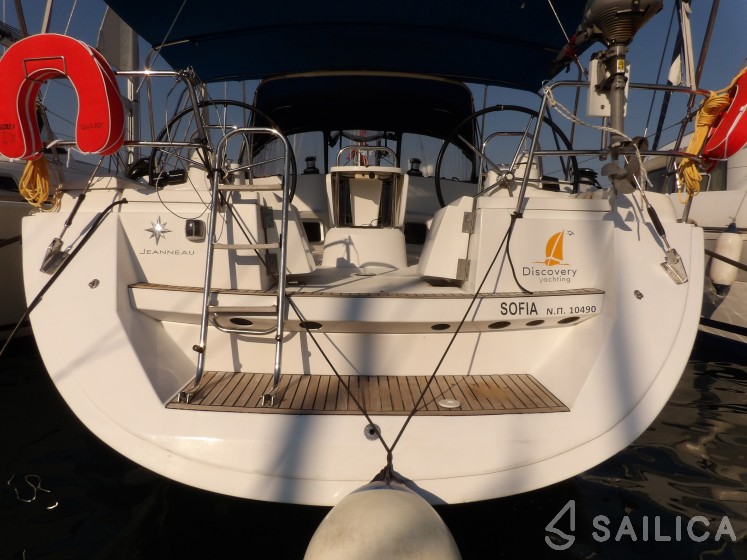 Sun Odyssey 44 i - Yacht Charter Sailica