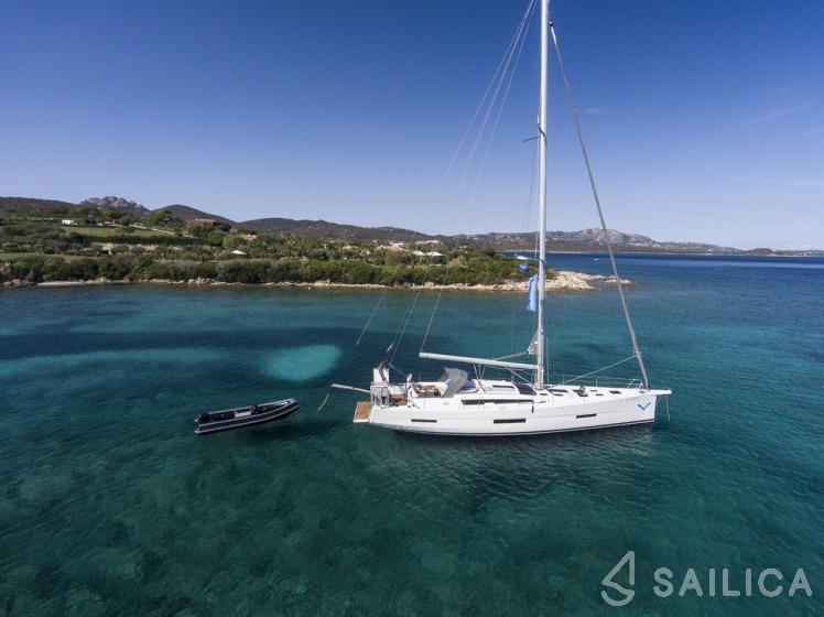 Dufour 56 Exclusive - Yacht Charter Sailica