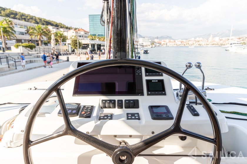 Lagoon 50 - Yacht Charter Sailica