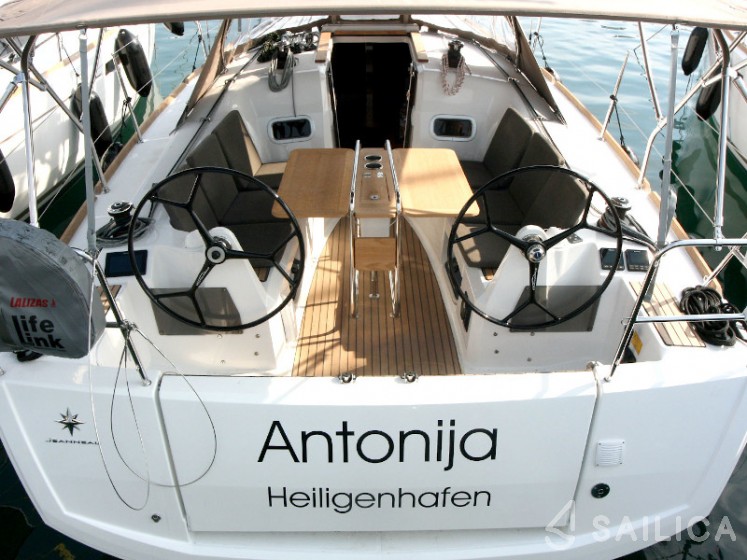 Sun Odyssey 349 - Yacht Charter Sailica