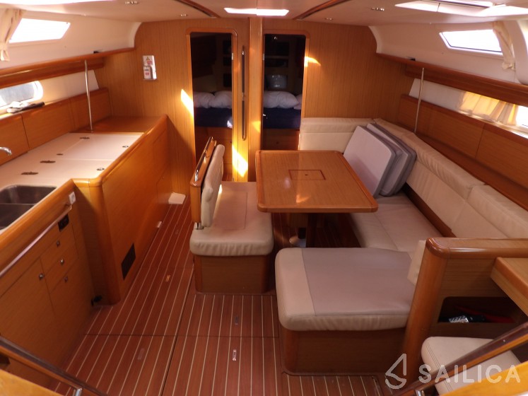 Sun Odyssey 44 i - Yacht Charter Sailica