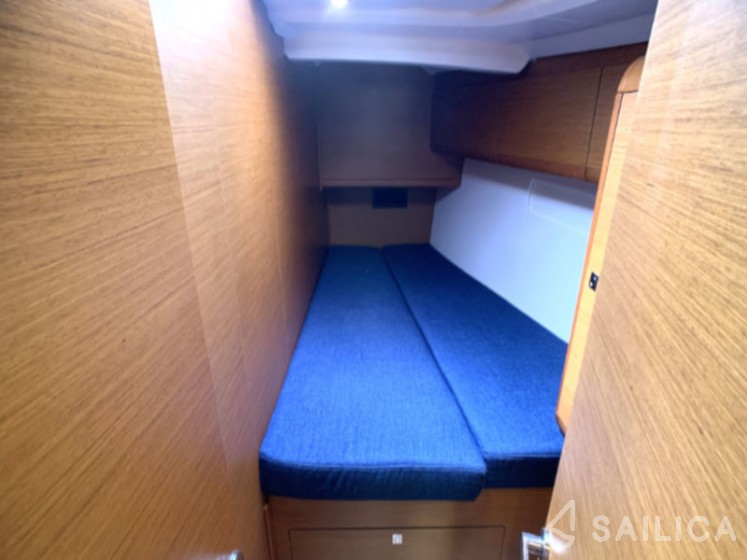 Sun Odyssey 519 - Yacht Charter Sailica