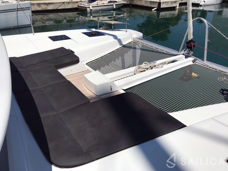 Lagoon 50 - Yacht Charter Sailica