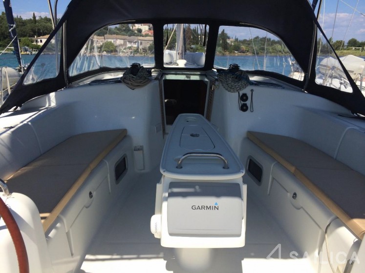 Cyclades 50.5 - Yacht Charter Sailica