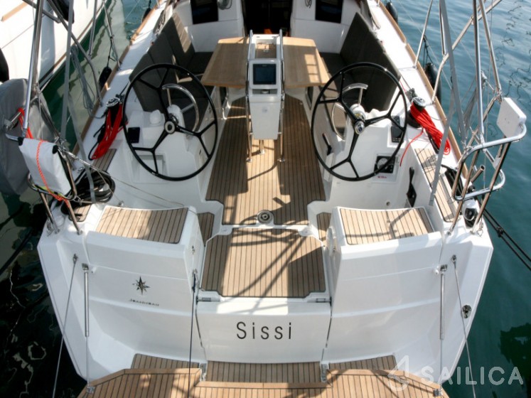 Sun Odyssey 389 - Yacht Charter Sailica