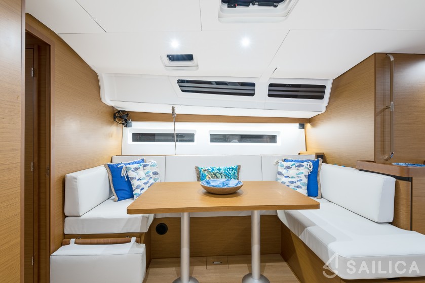 Sun Odyssey 490 - Yacht Charter Sailica