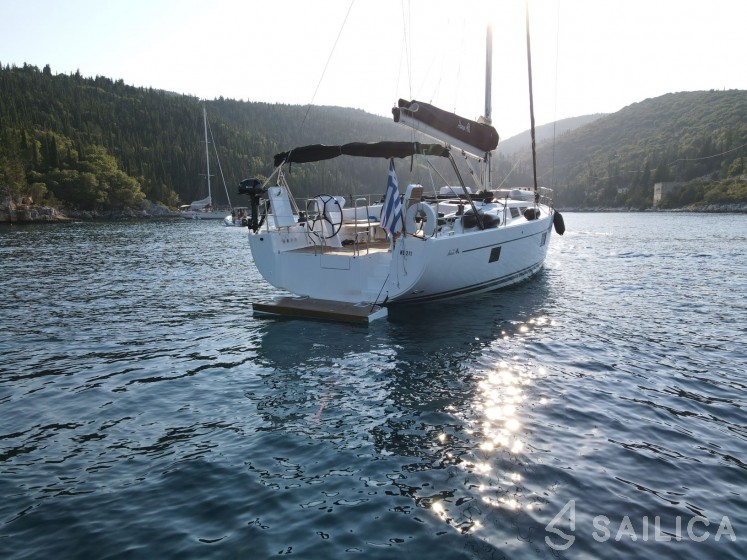 Hanse 508 - Yacht Charter Sailica
