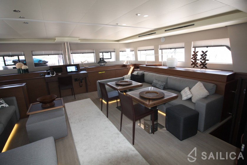 Lagoon 620 - Yacht Charter Sailica