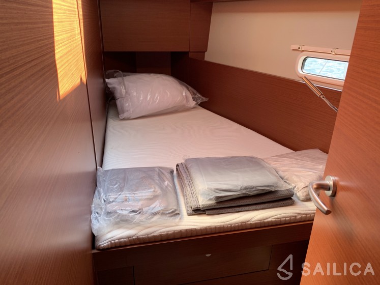 Hanse 458 - Yacht Charter Sailica