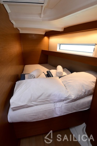 Sun Odyssey 440 - Yacht Charter Sailica