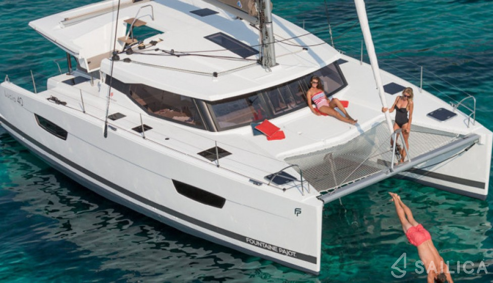 Lucia 40 - Yacht Charter Sailica
