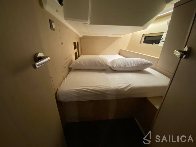 Oceanis 46.1 - Yacht Charter Sailica