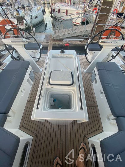 Oceanis 46.1 - Yacht Charter Sailica