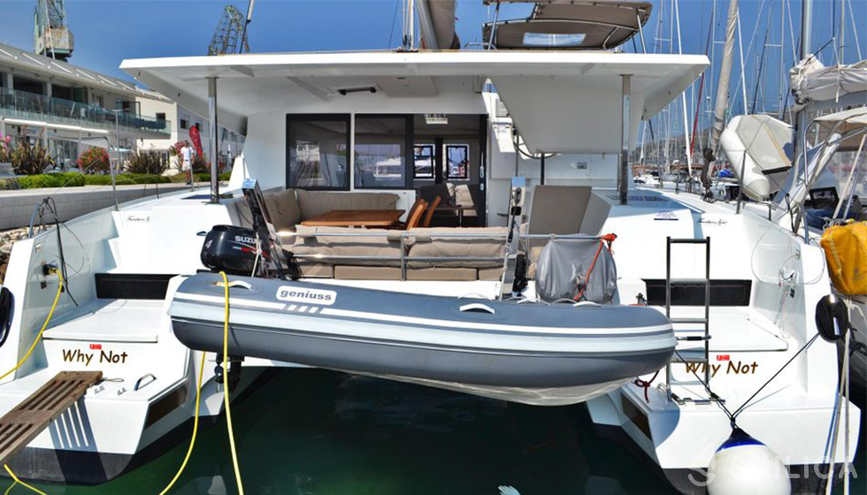 Lucia 40 - Yacht Charter Sailica