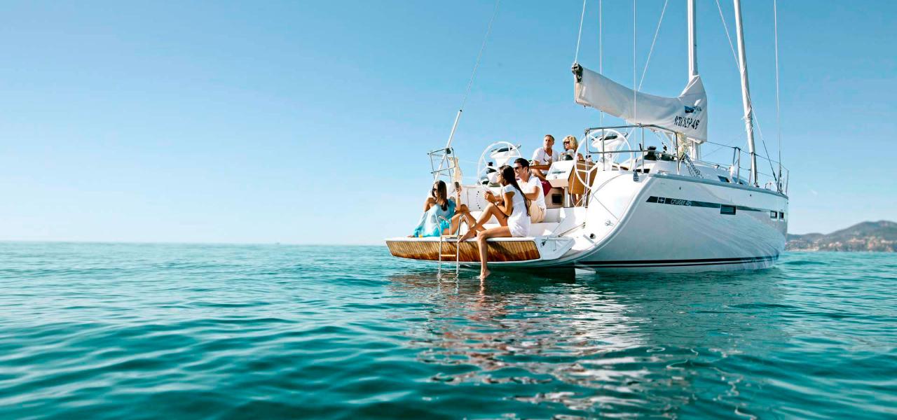 7 best places for yacht vacation