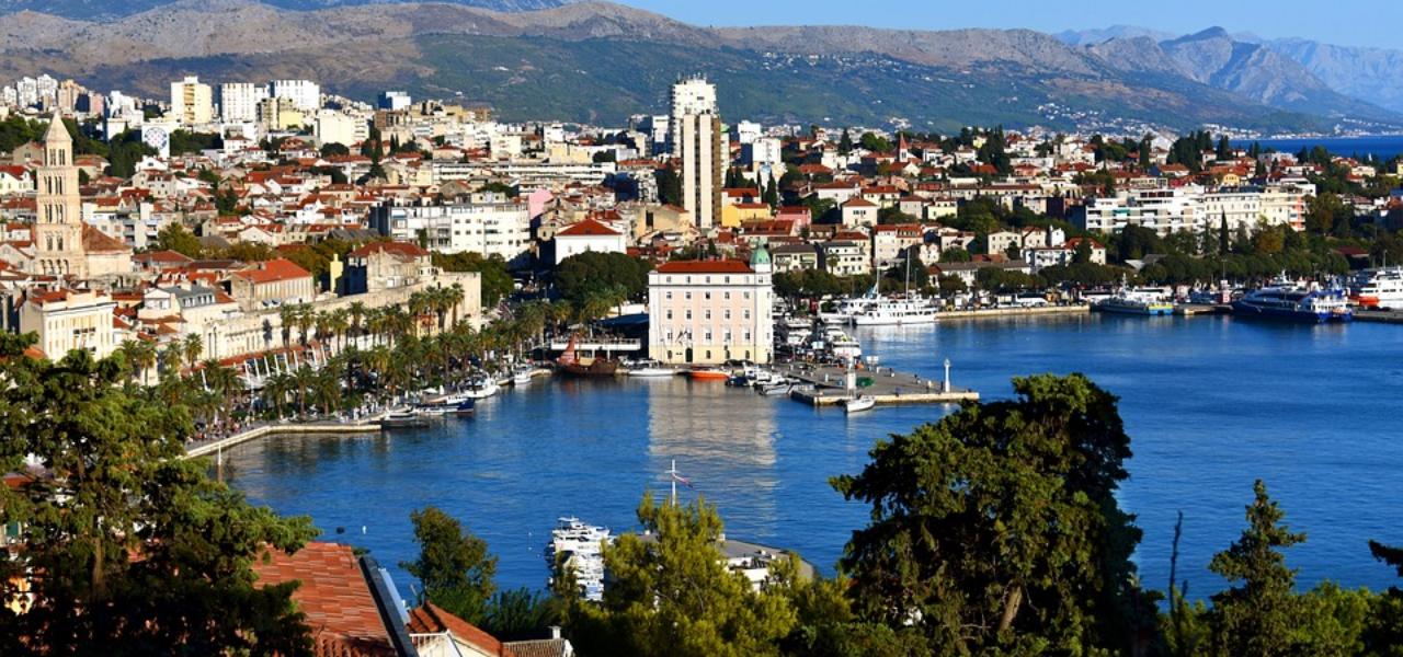 Подорож на яхті: найкращі маршрути Середземним морем